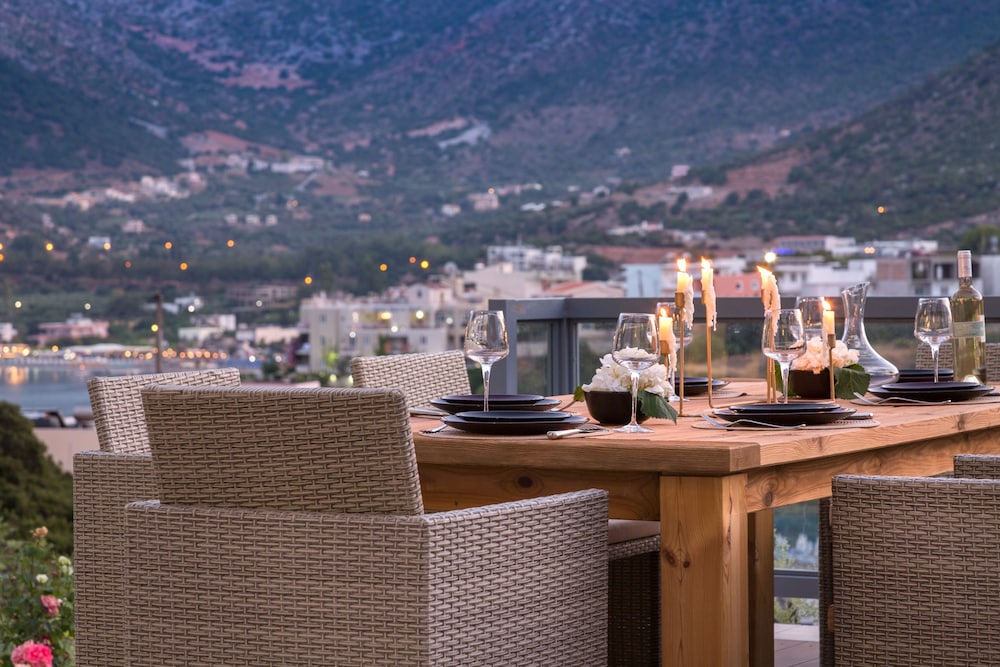 Villa Elli - Villa Athina