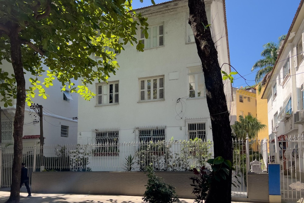 Nice in Leblon 3 Bedrooms for Families Cb101 Z1