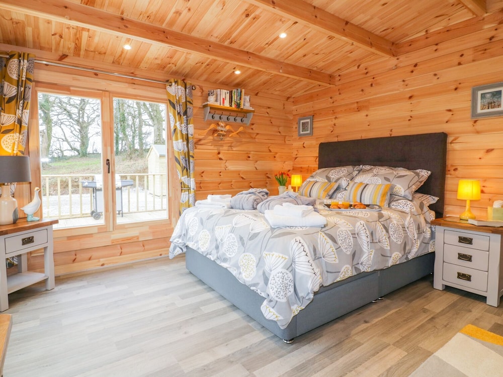 Little Orchard Lodge view 2