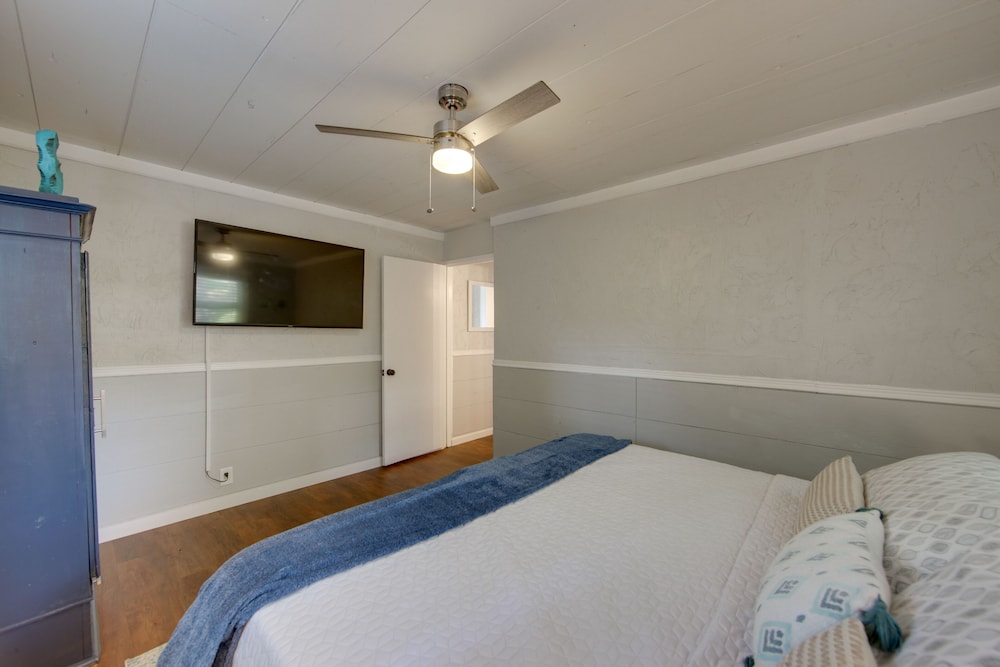 Home On Lake Bob Sandlin w/ Private Boat Dock! - Property Image 19