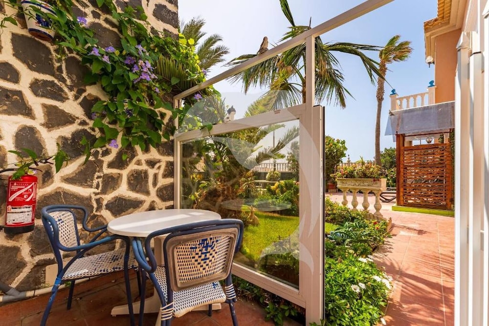 Relax in El Médano's Hidden Gem 1-bedroom Apartment
