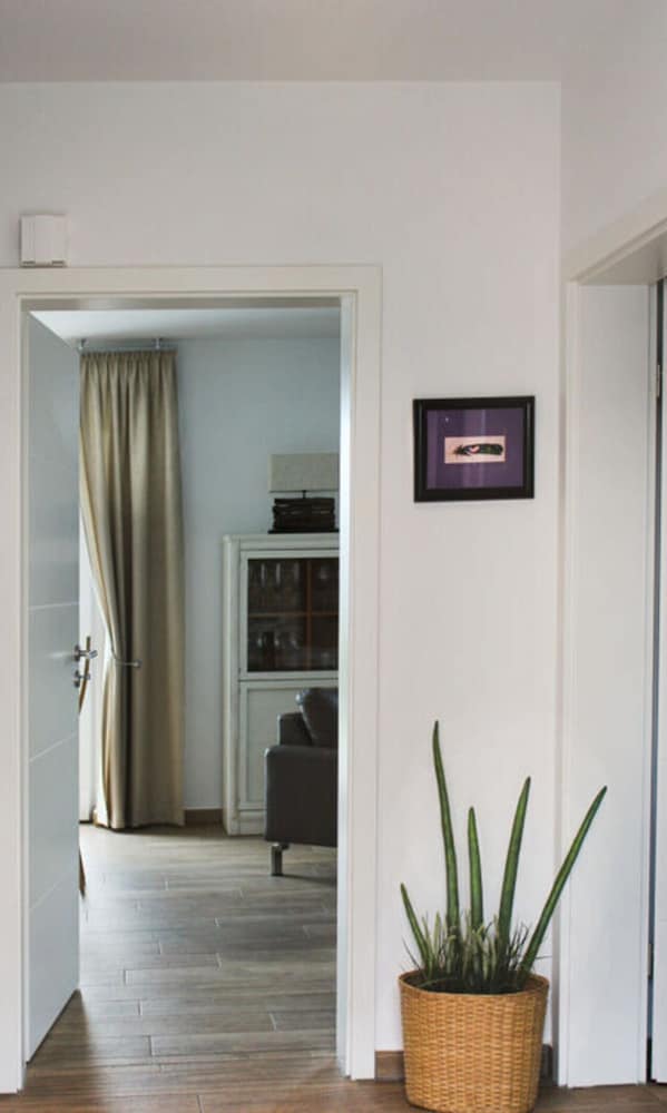 Haus Seeblick Modern Retreat