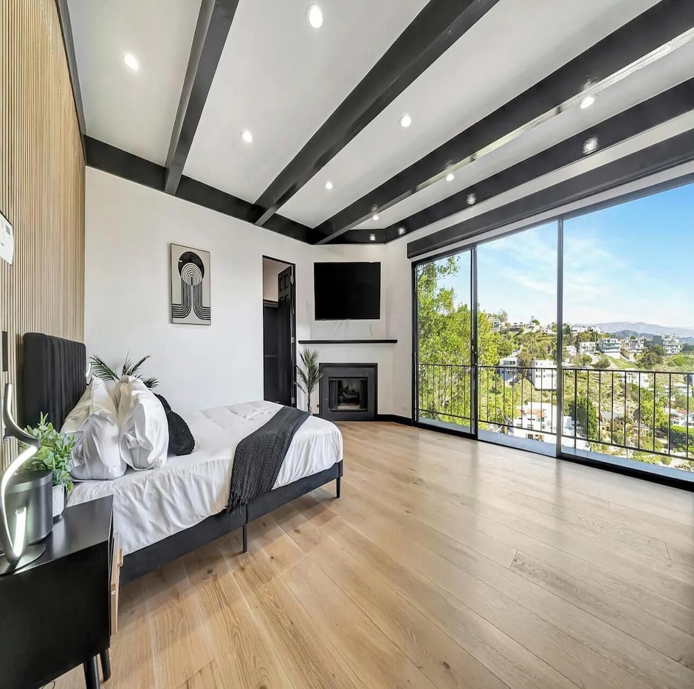 Skyview Estate - Stylish Hollywood Hideaway With Sweeping City Views