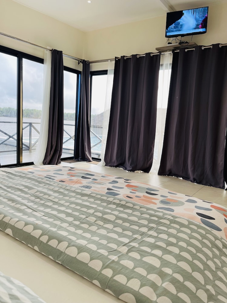 Assine Magnifique Villa Avec Piscine view 2