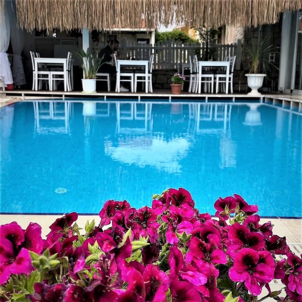 Alacati Eldoris Otel - Image 8