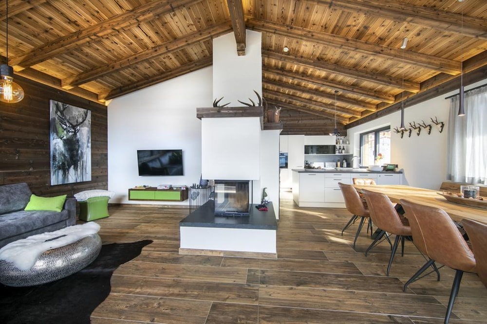 Chalet in Neukirchen Near Wildkogel Ski Arena