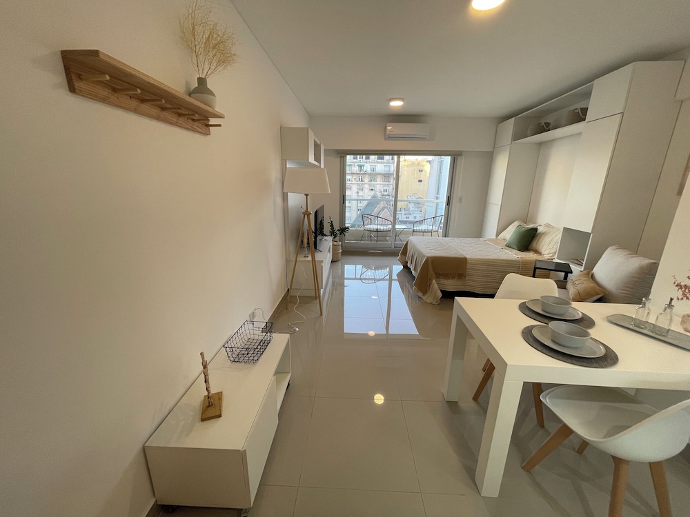 Modern & Cozy Studio With Pool