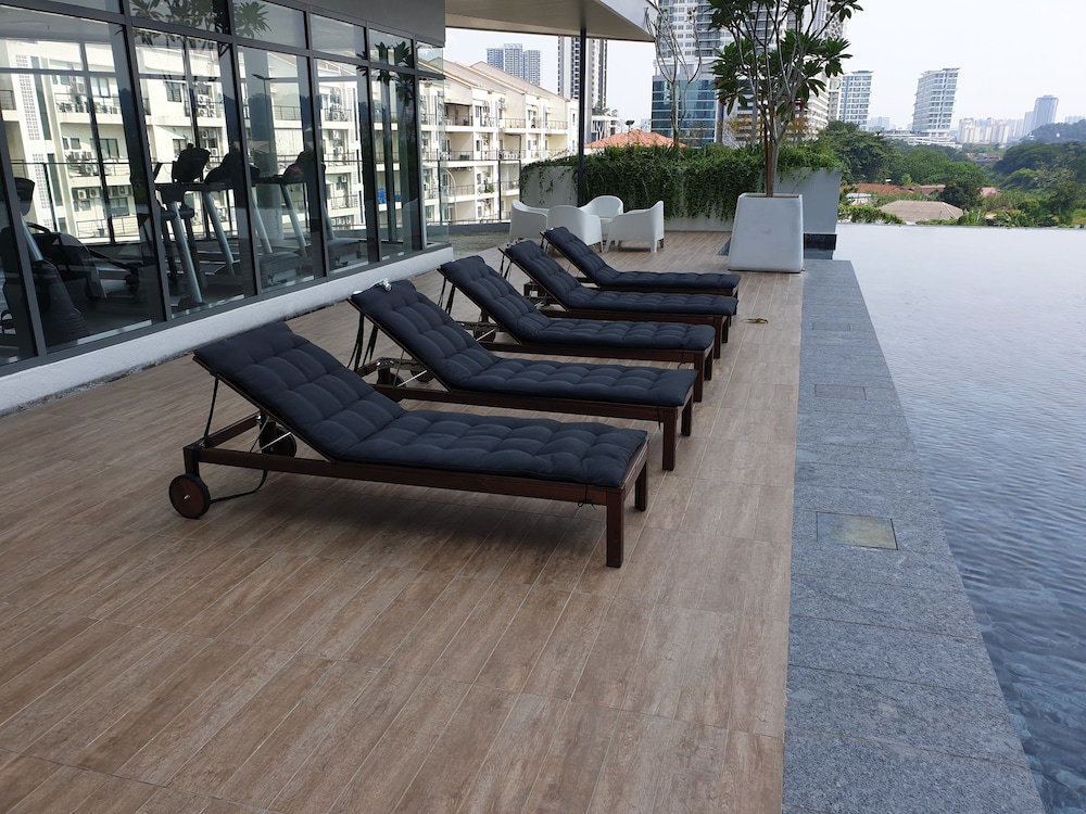 Vivo Suites by Subhome