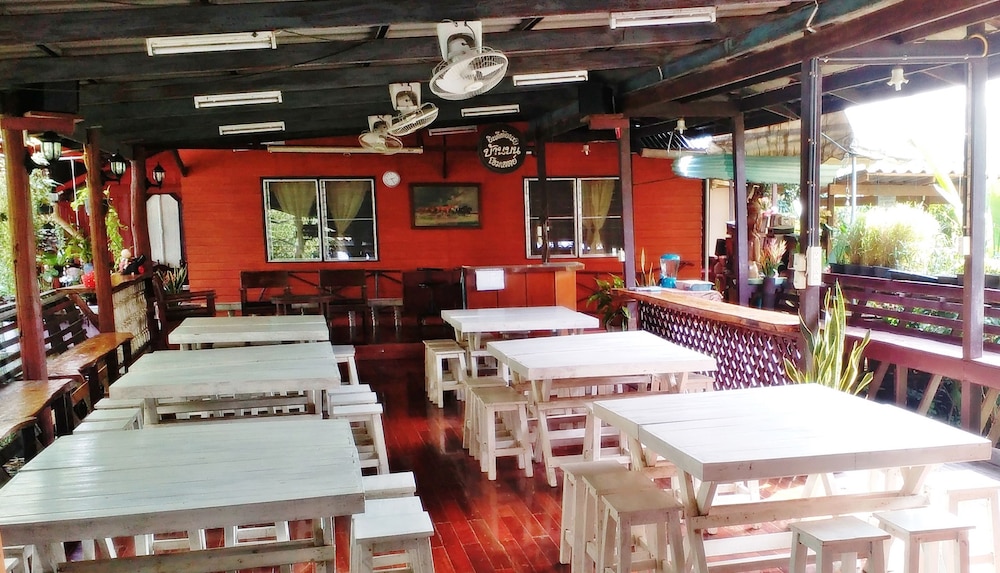 Baanbon Homestay