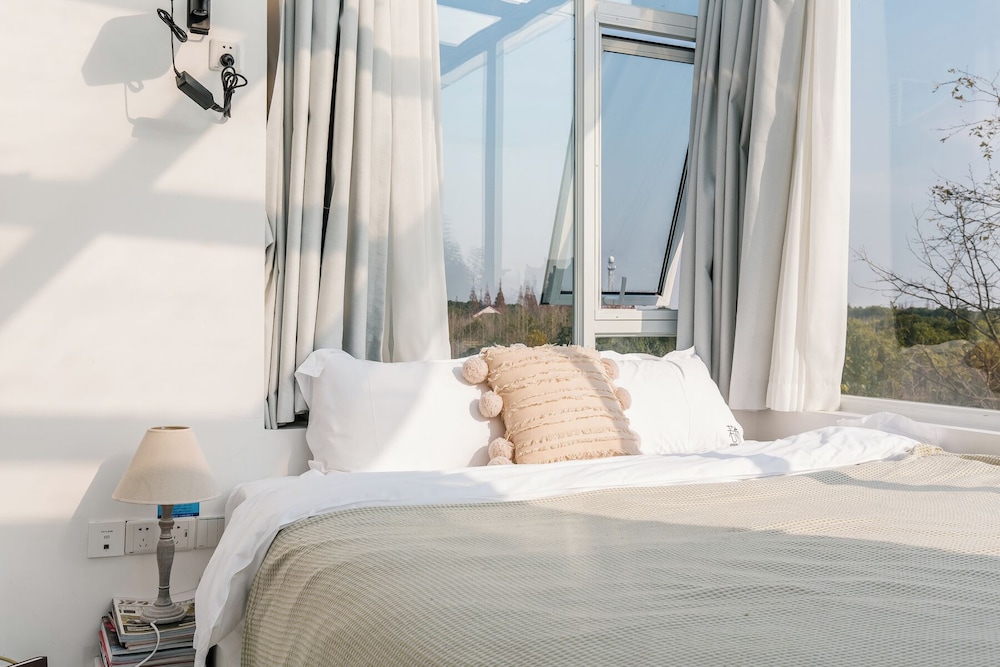 Shanghai Ruochu Designer Guesthouse-Near Shanghai Pudong Airport & Disneyland