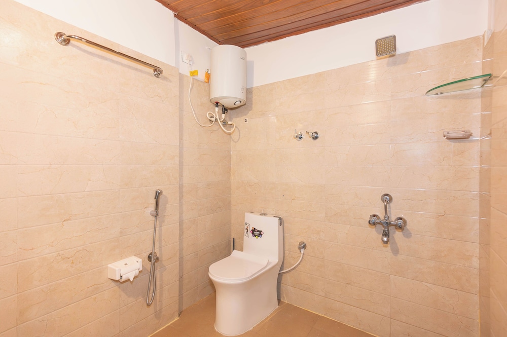 Deepwoodz Homestay by Z Vacations