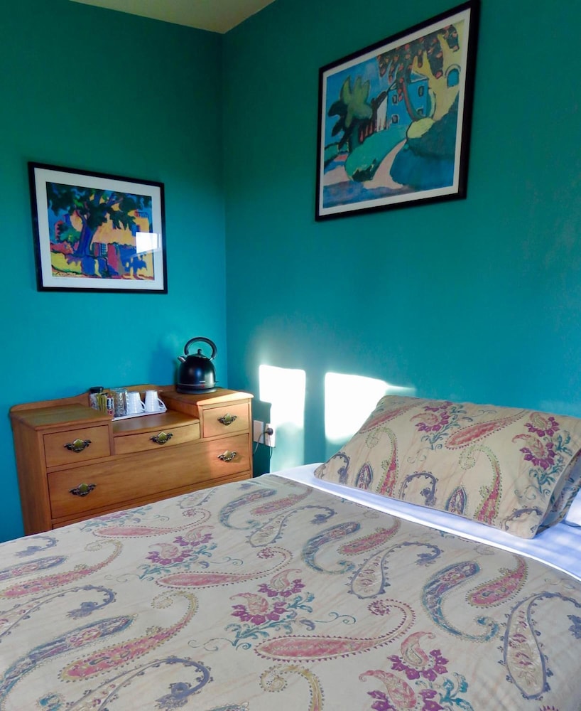 The Shady Rest B&B