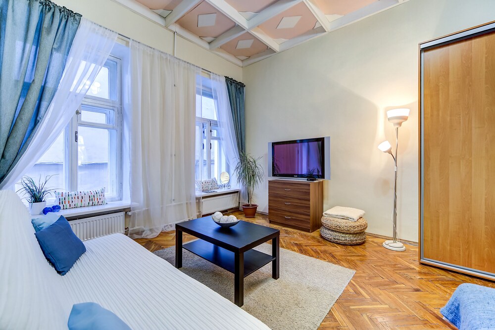 Center City Flats - Nevsky prospect view 5