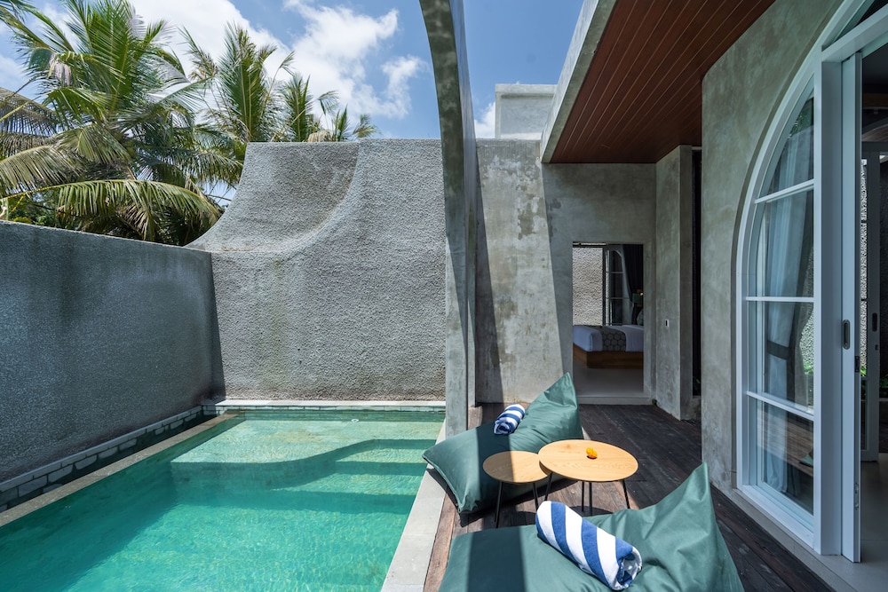 Subu Utamas Villas