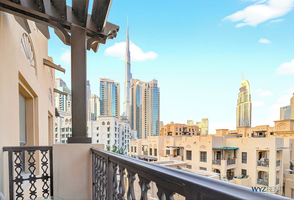 Arabian Elegance 1BR Zanzabeel 1 w Views