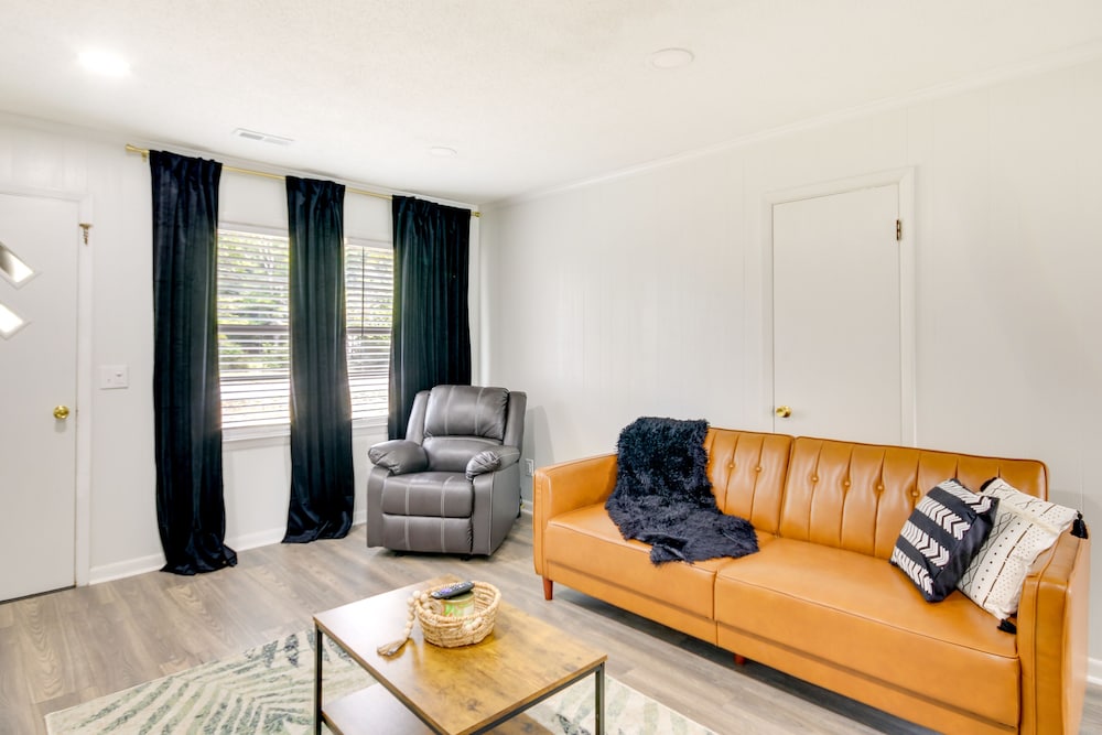 Charming West Columbia Getaway - Near Downtown! view 2