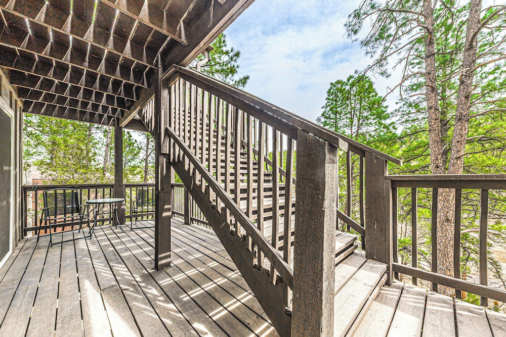 Hot Tub & Mtn Views: Home Near Hiking in Ruidoso!