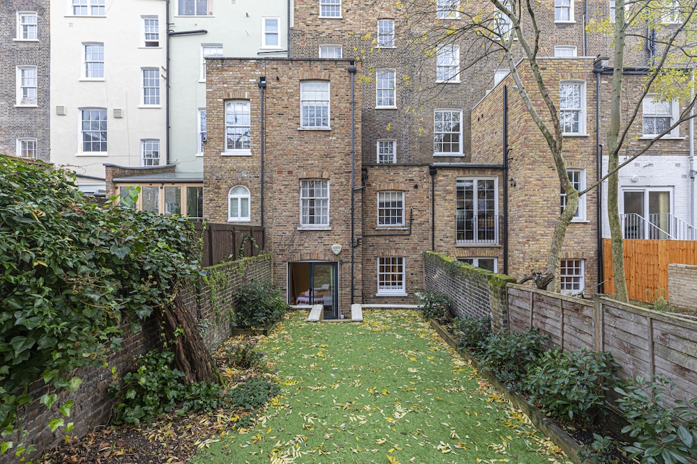 JOIVY Stylish 2 Bed Flat In Notting Hill