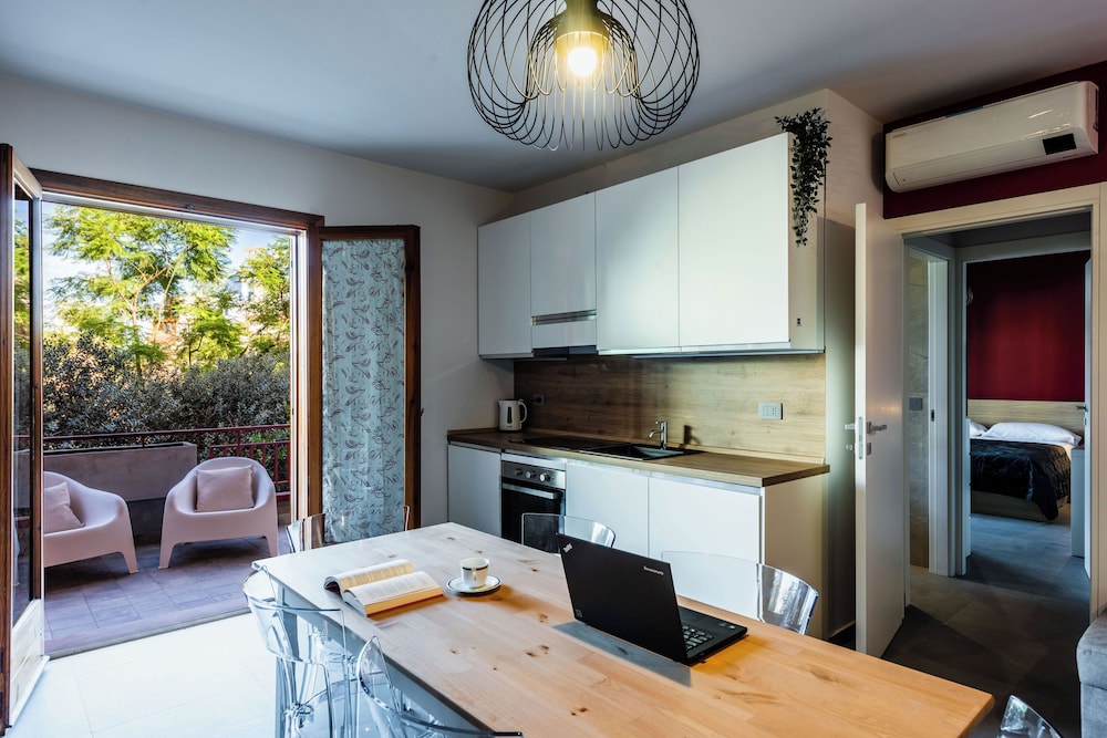 La Romantica Apartment by Wonderful Italy