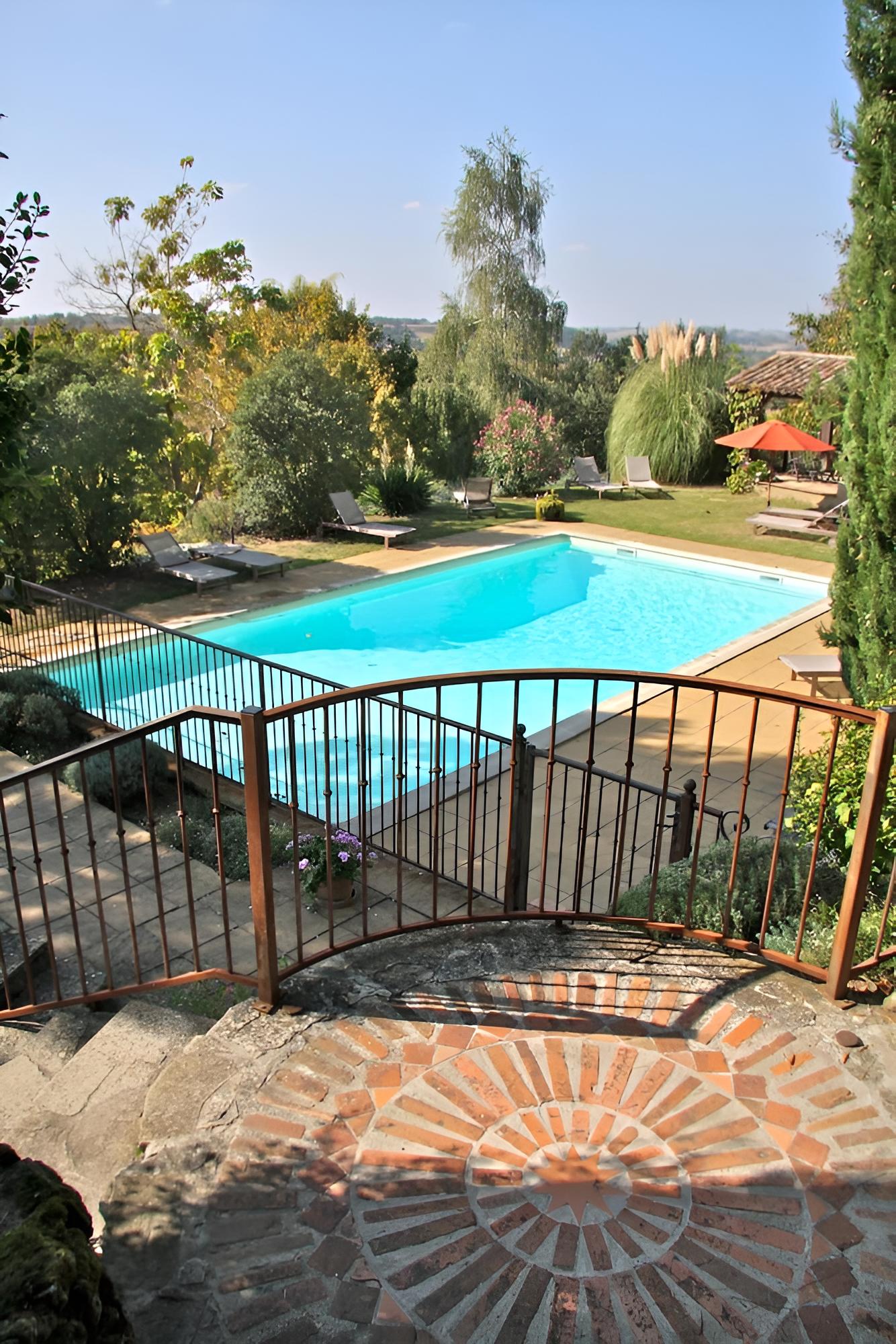 Hotel Cuq En Terrasses
