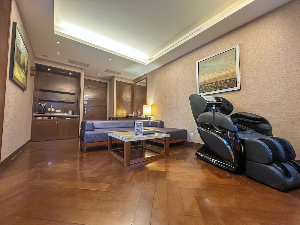 Norway Forest Tamsui Motel