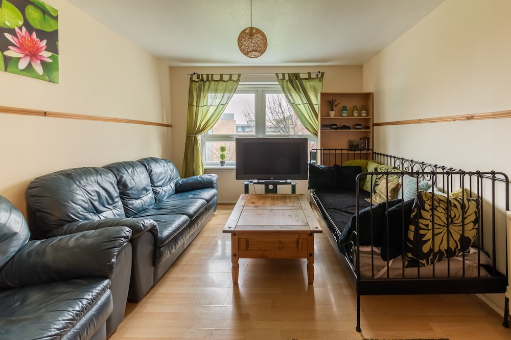 Tony Asga - Aisha.Sakina Apartments