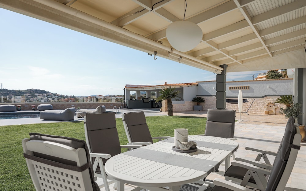 LaGon Luxury Villa