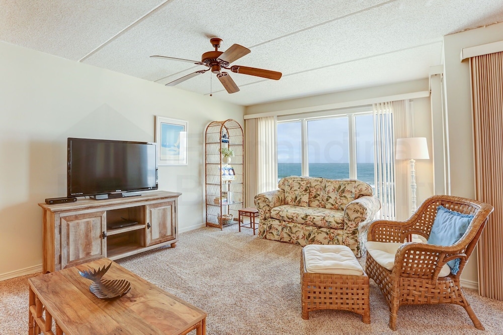 Kingsland Vacations - Coastal Condo with Ocean Viewing Pleasure by RedAwning - Property Image 1