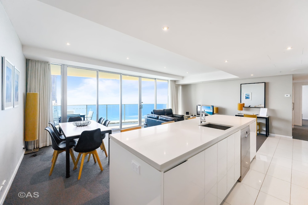 H Residences - Apartment Stay Private