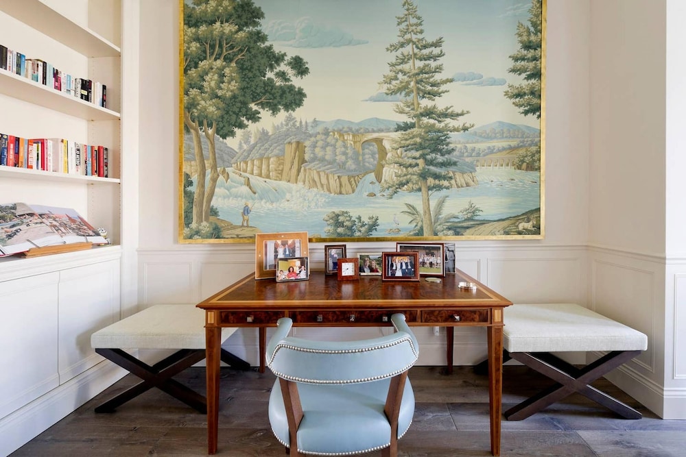 Elegant 5-bed House Chelsea
