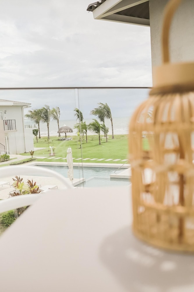 Residences C2-1d in Chame view 3