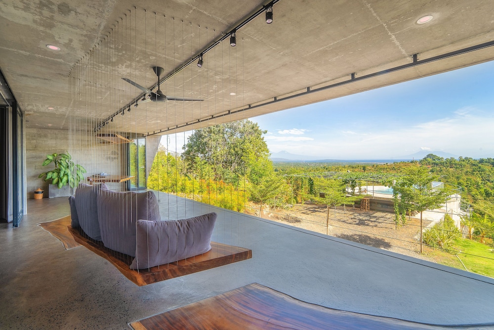 Sumberkima Hill Private Villa Retreat