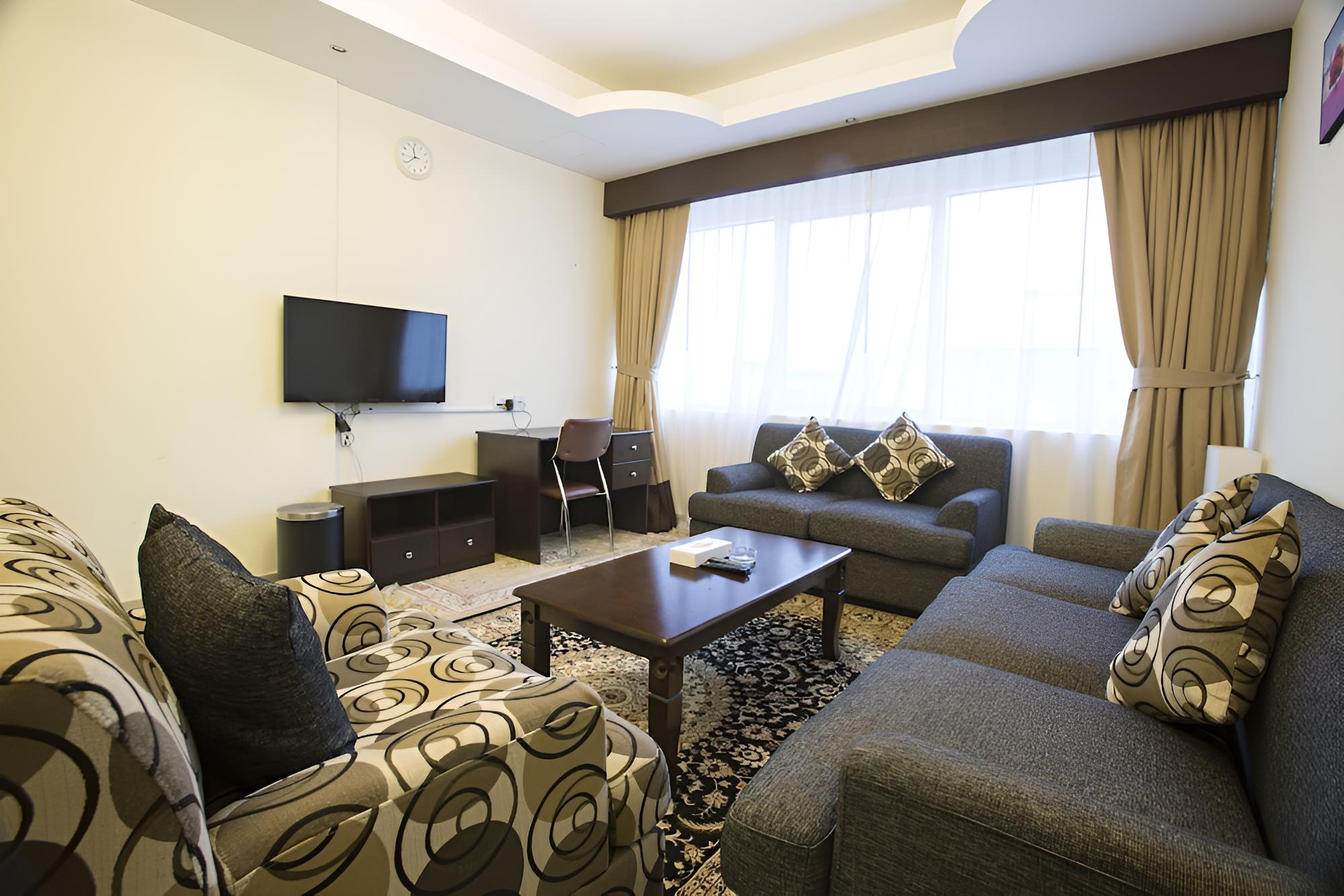 Travellers Hotel Apartment