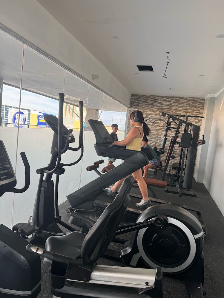 Cebu Vacations - Cebu Rooms- Sunvida Tower - Property Image 15