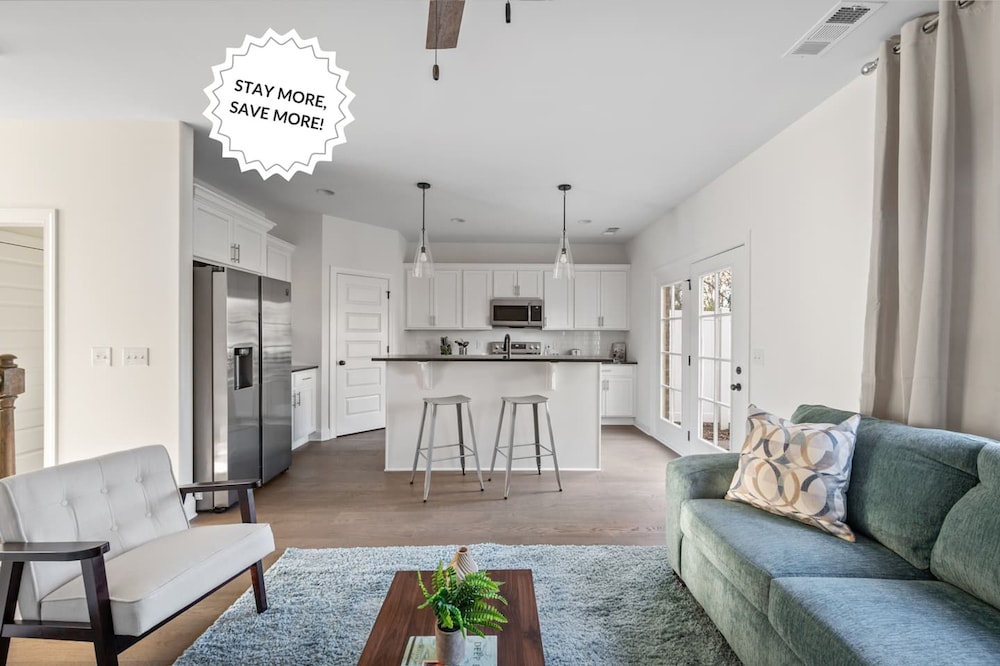 1 King 1 Queen 2 Double Garage Washer Dryer