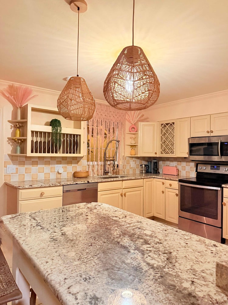 Brand New Coral Reef Suite Located in Paradise Island Estate