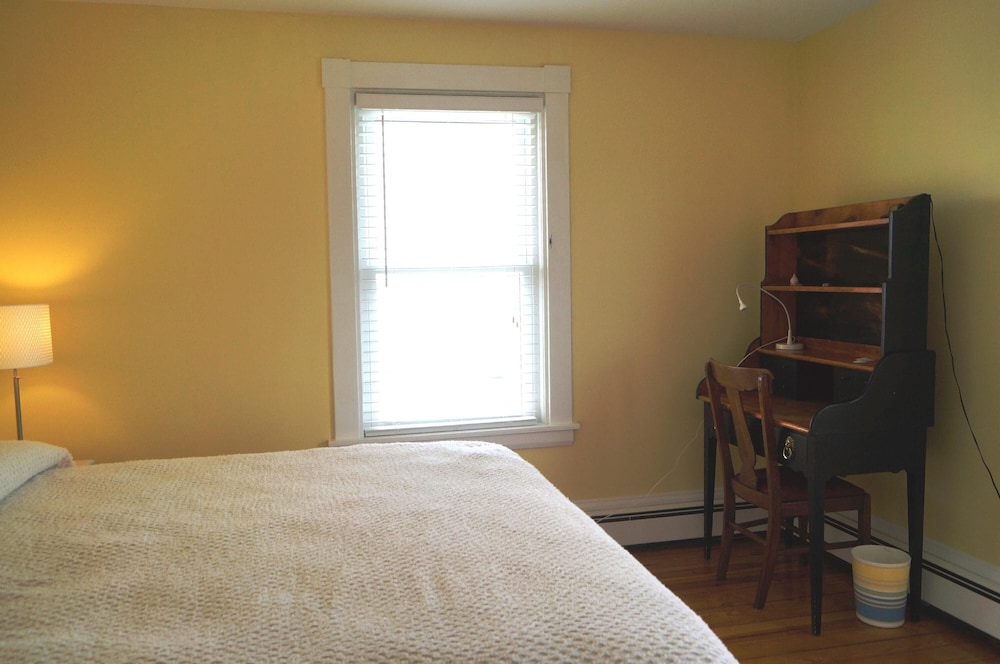 Photo 12