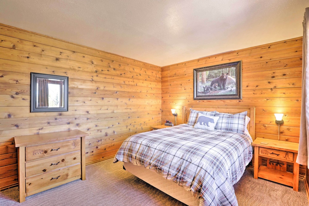 1 Mi to Granby Ranch: Family-friendly Cabin! view 5