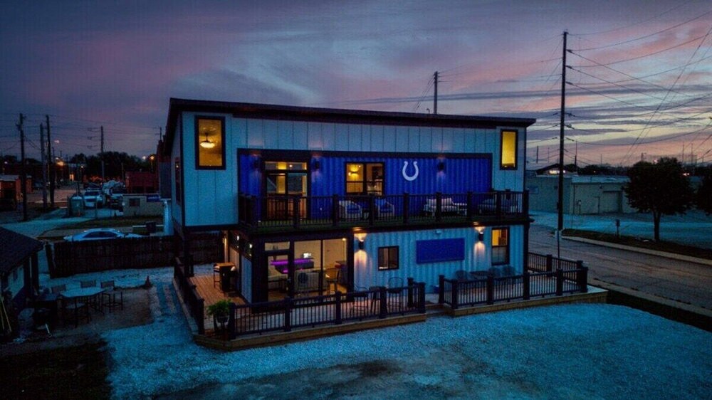 Indy Stadium Villas 711 L