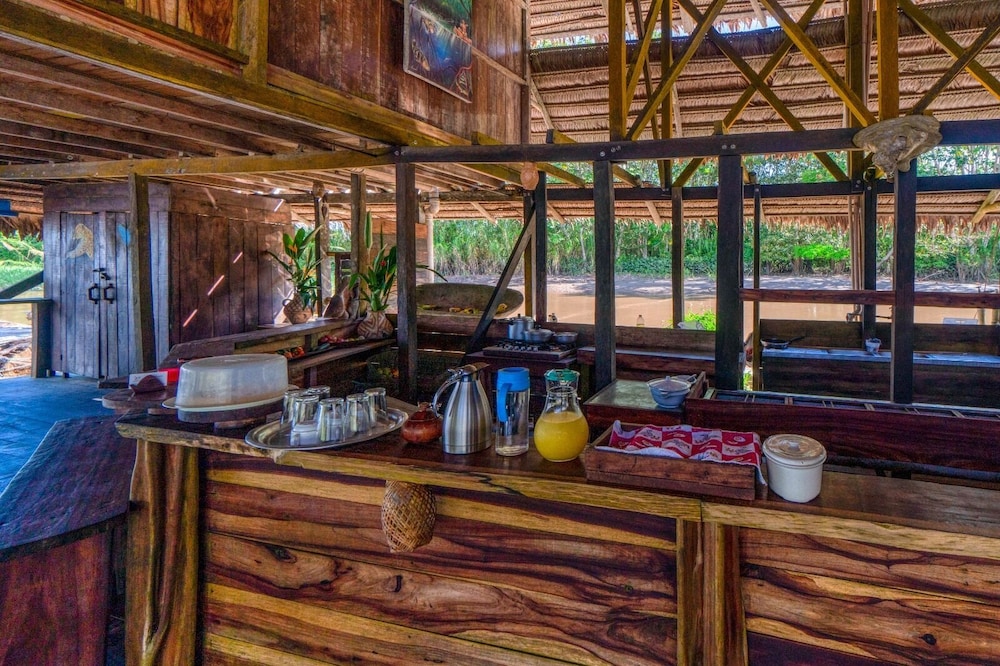 Kurupira Cabin Floating