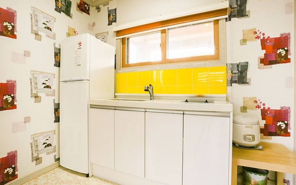 Gyeongju Twin Village Bed and Breakfast