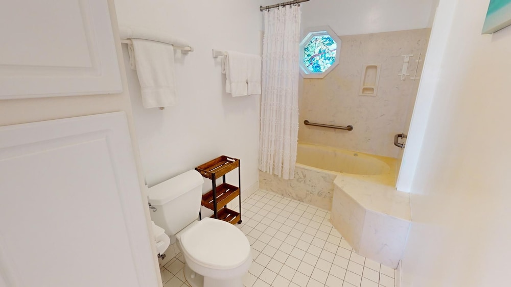 Bay View Villas 1 by Tybee Vacation Rentals
