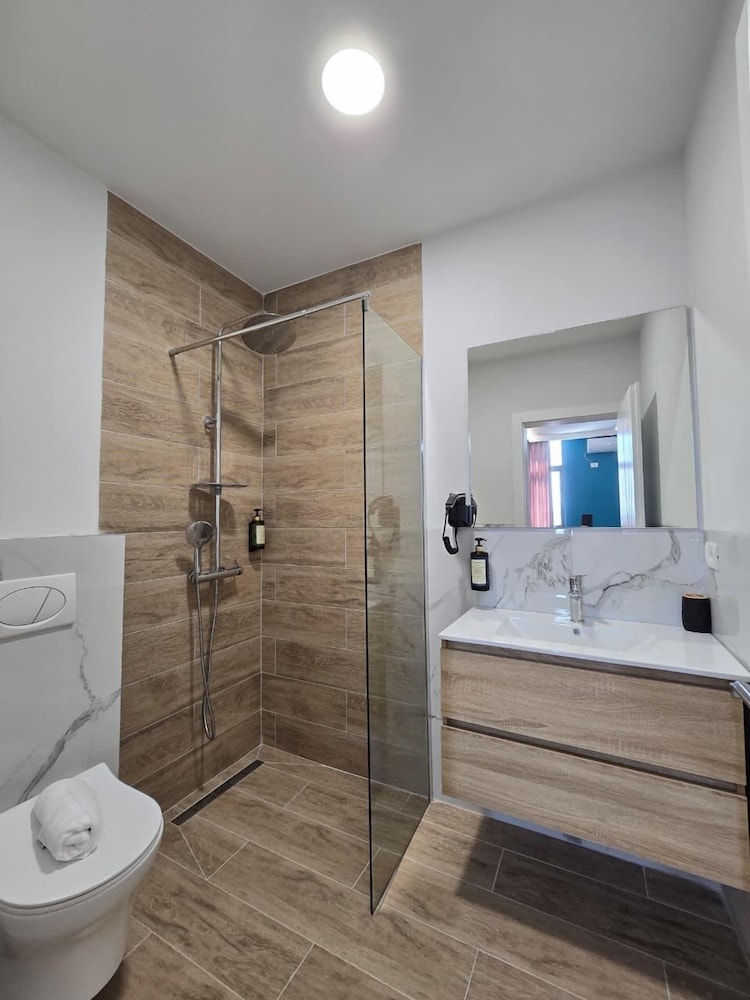 City Center SOLs Apartments