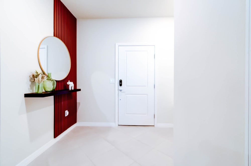 1259 Modern 5BD Family Home For Your Vacation