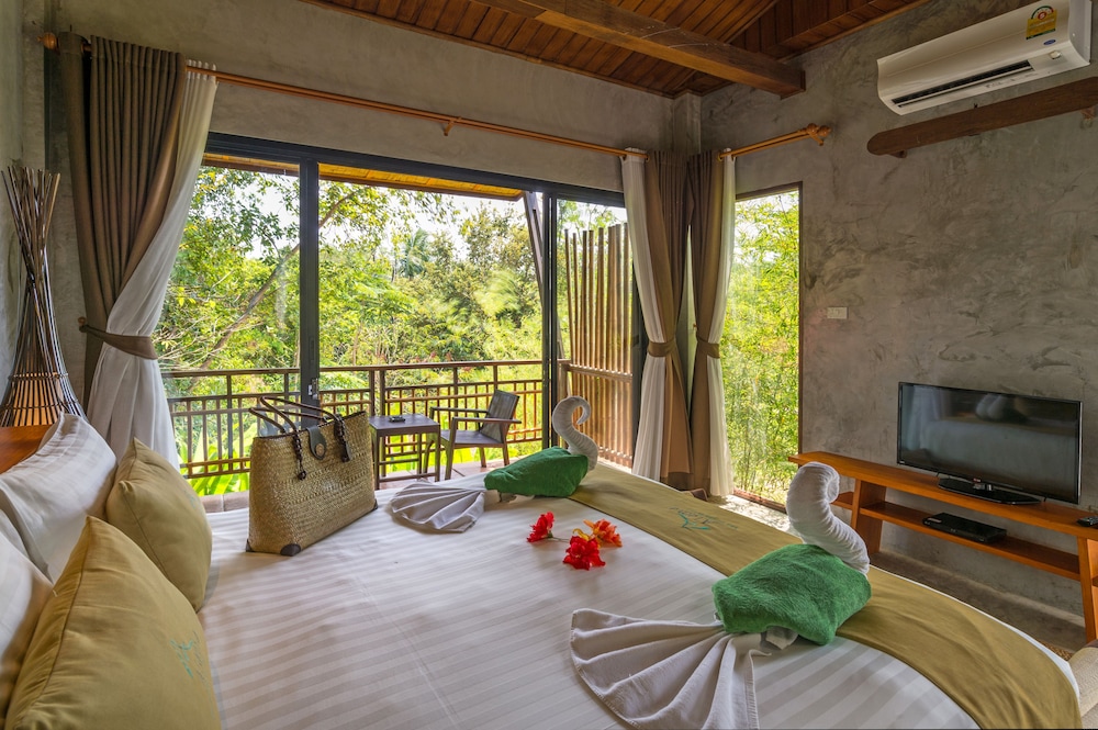 Alama Sea Village Resort
