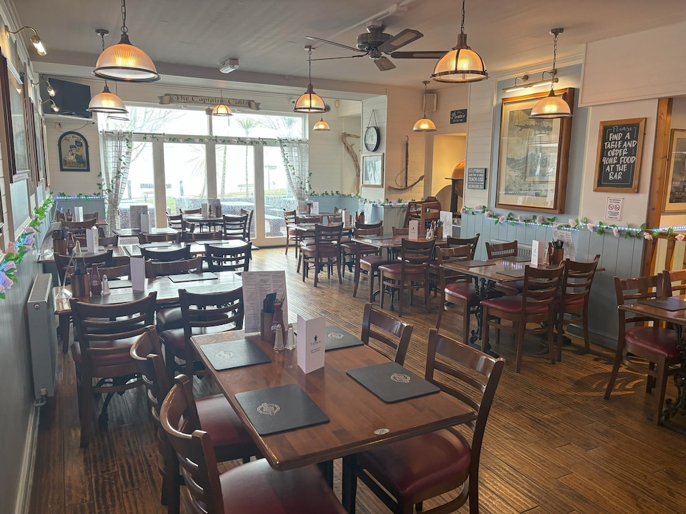 The Buccaneer Inn