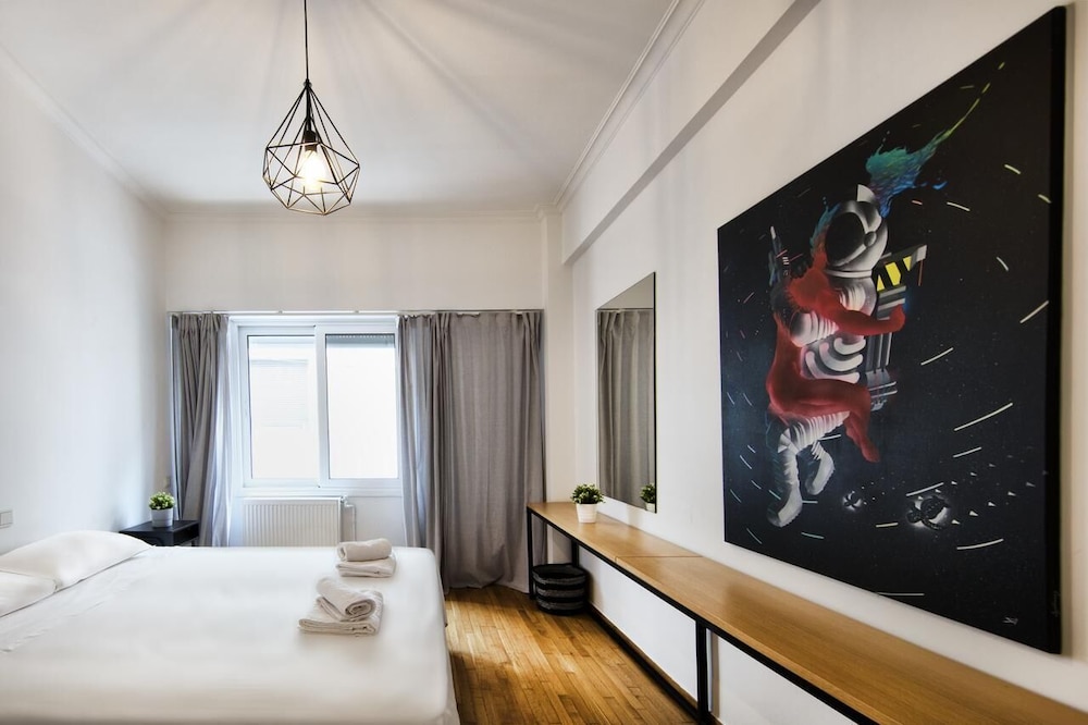 Kolonaki Square Executive Apartment