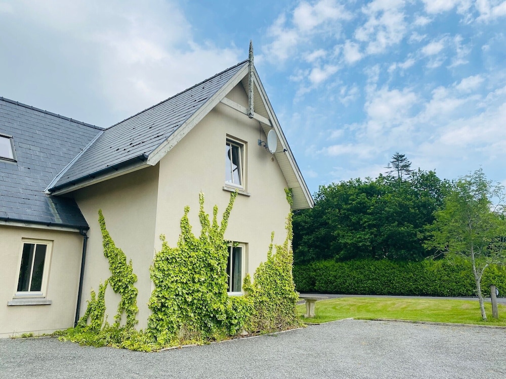 Detached 4 Bedroom Home Just 2km From Kenmare