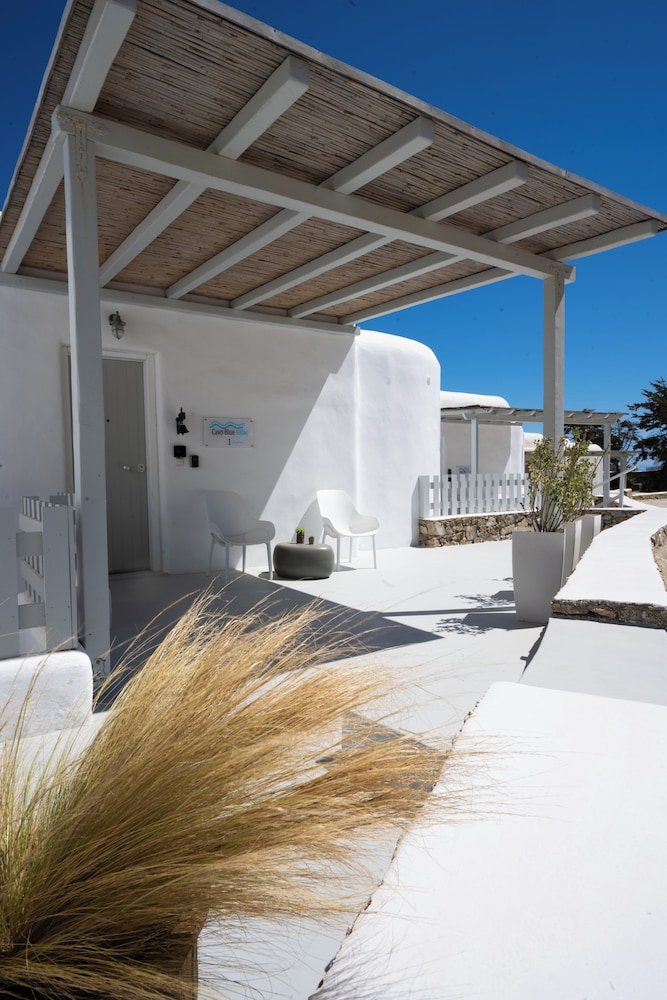 CAVO BLUE VILLAS