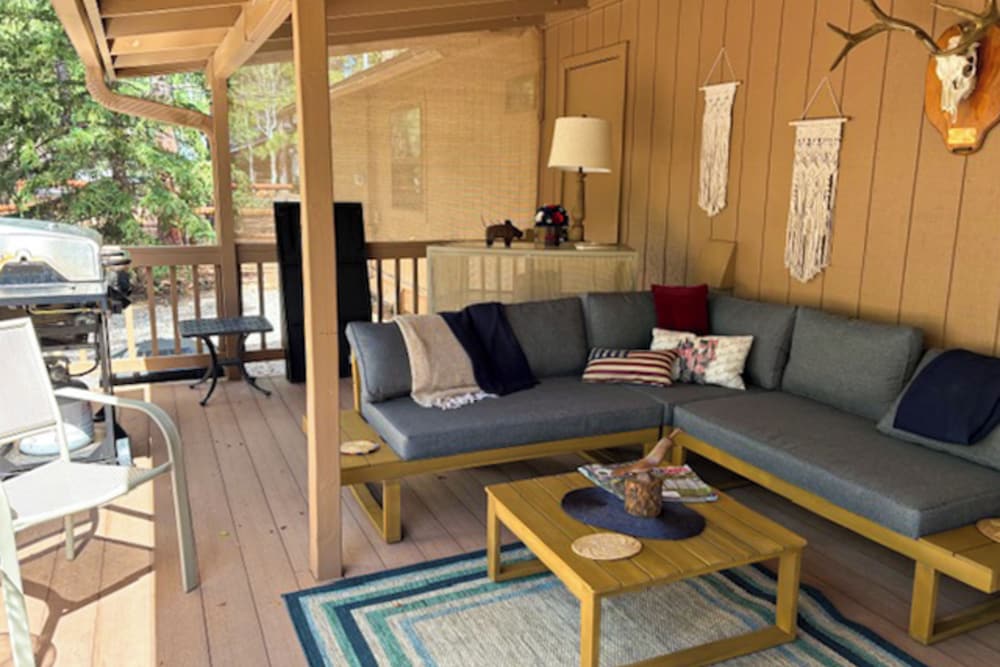 3BR Home Close to Golf, Trails, Lake, & Ski Resort